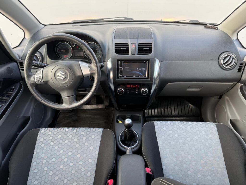 Suzuki SX4  1.6 VVT GLX 4x4 NAVI SE
