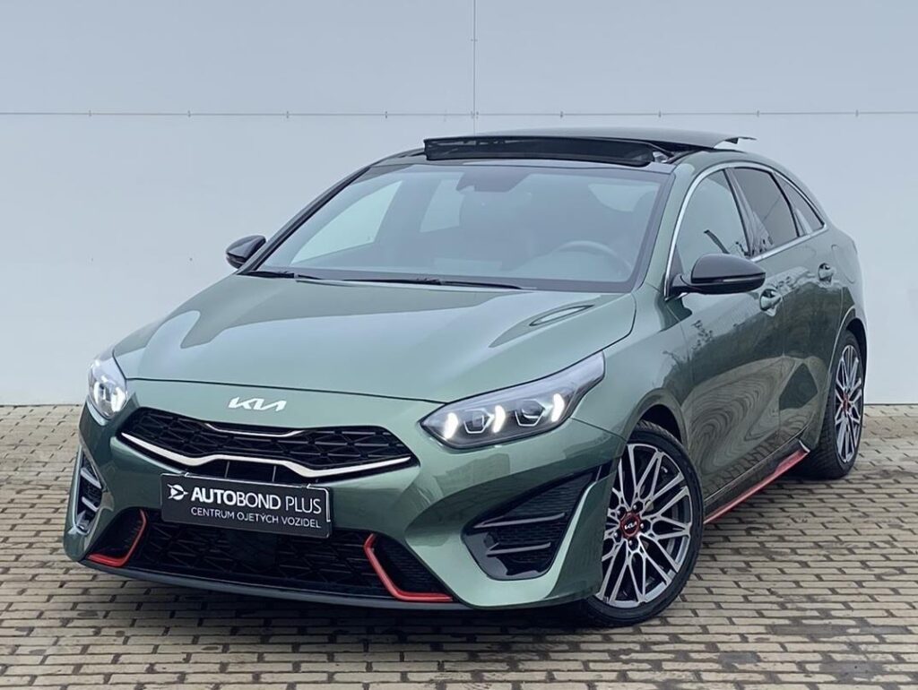 KIA ProCeed  1.6 T-GDI 150kW 7DCT GT Panorama