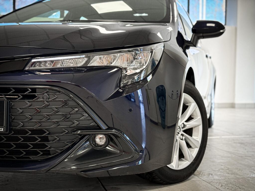 Toyota Corolla  1,8 HEV e-CVT COMFORT