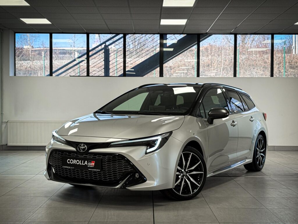 Toyota Corolla  2.0 Hybrid e-CVT, GR SPORT