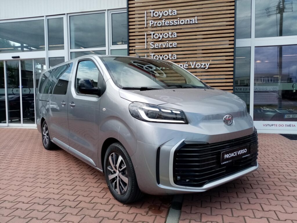 Toyota Proace Verso  2.0L Diesel 177 8AT 4x2 VIP 7 MÍST