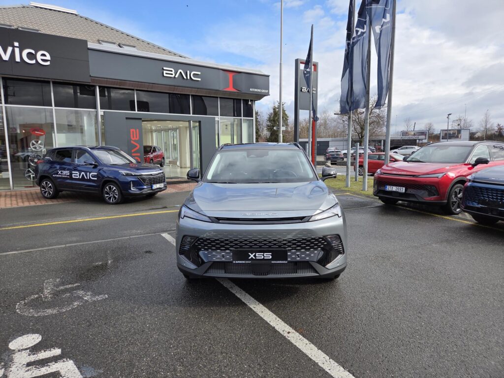 BAIC X55  1.5T 130kW 7DCT 4x2