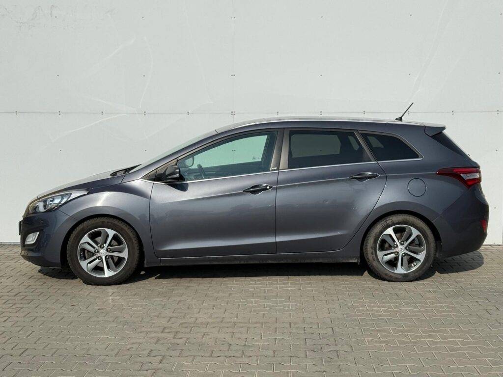Hyundai i30  1,6 GDi 99kW