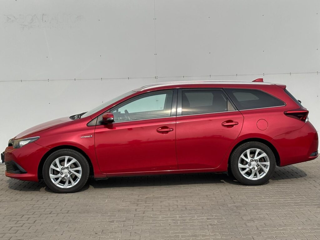 Toyota Auris  1.8 HSD Active Trend