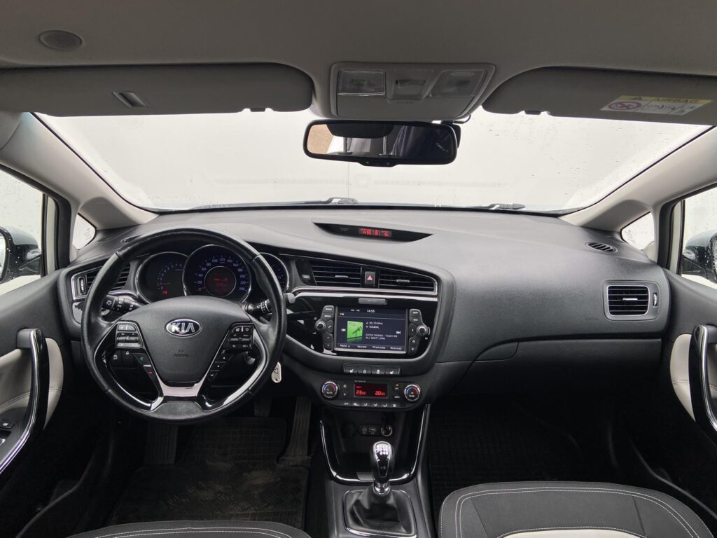 KIA Ceed  1.6 GDI 99kW Excl. Winter