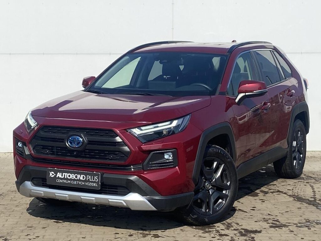 Toyota RAV4  2.5 HSD e-CVT AWD Adventure Tažné