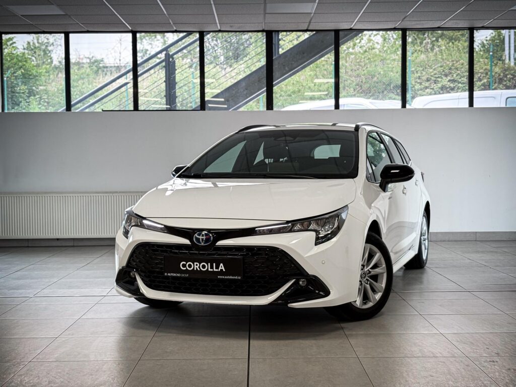 Toyota Corolla  .8 Hybrid (140 k),  e-CVT, Comfort