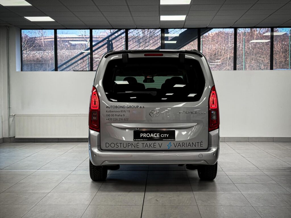 Toyota Proace City Verso  1.5D 130PS 8AT Long VIP 7S