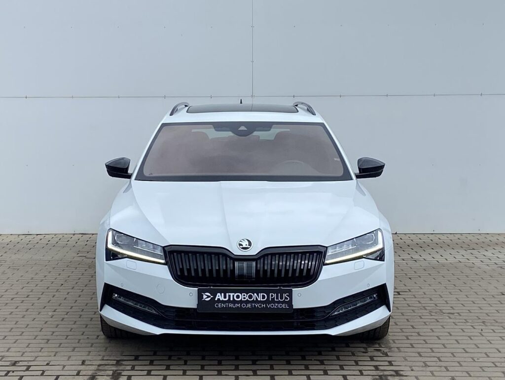 Škoda Superb  2.0 TDI 4x4 DSG / 147 kW SportLine