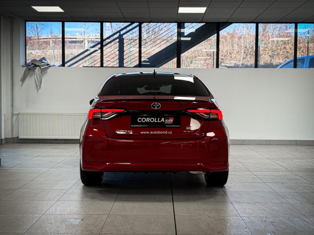 Toyota Corolla  1,8 HEV  GR SPORT