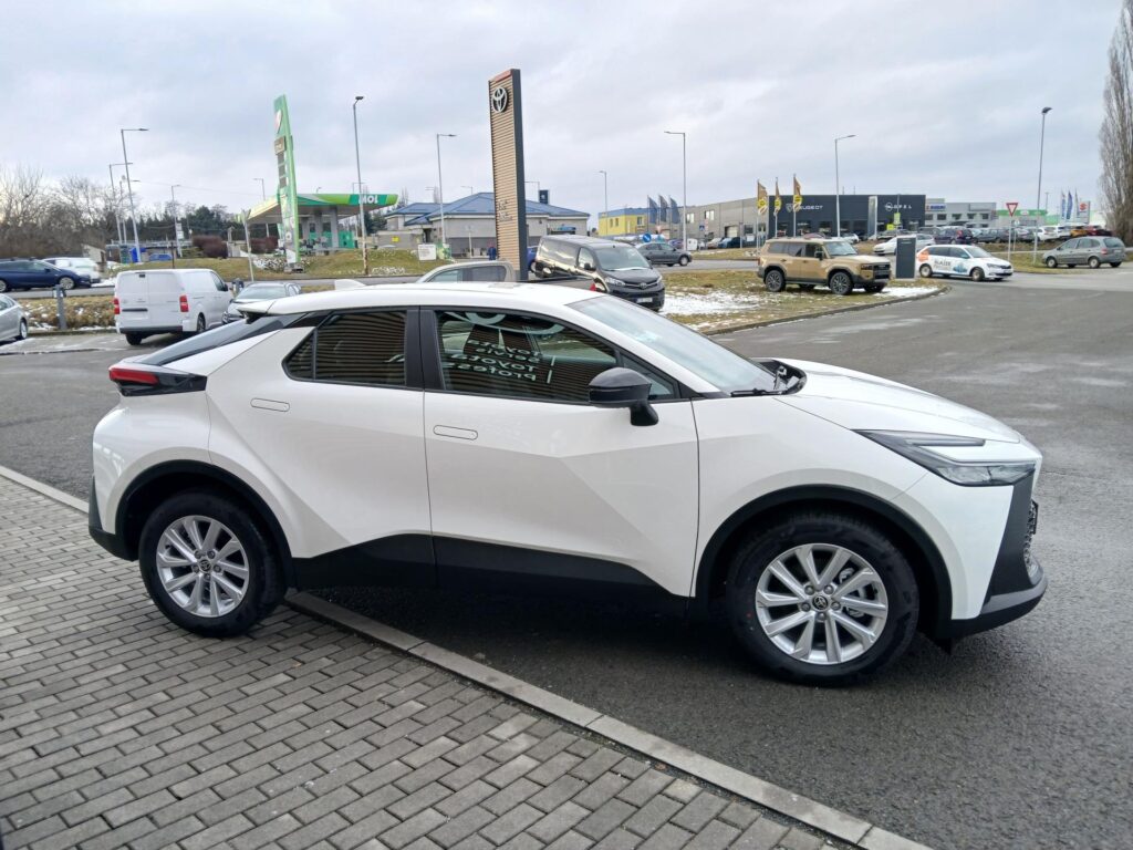 Toyota C-HR  1.8 HEV 140k Comfort