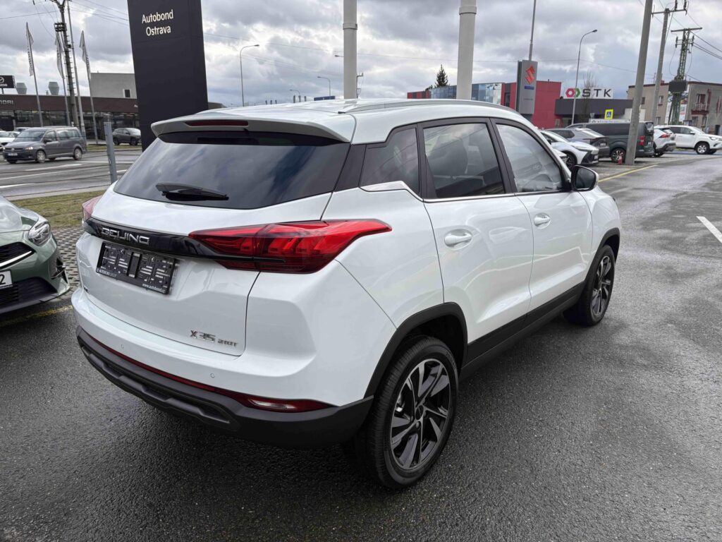 BAIC X35  1.5T 100kW 6MT 4x2