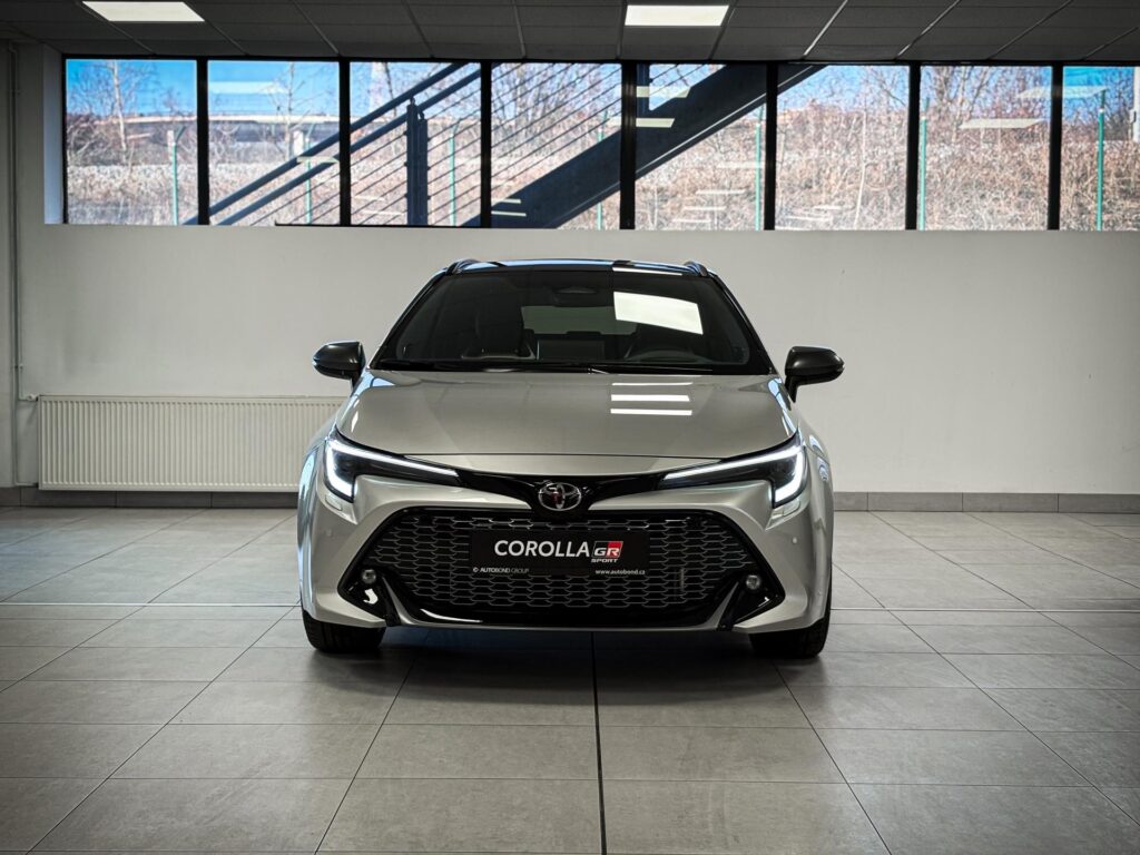 Toyota Corolla  2.0 Hybrid e-CVT, GR SPORT