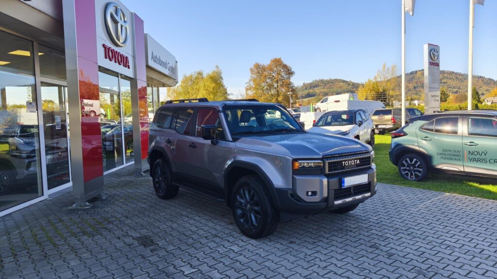 Toyota Land Cruiser  2.8 DIESEL MHEV EXECUTIVE SKYVIEW