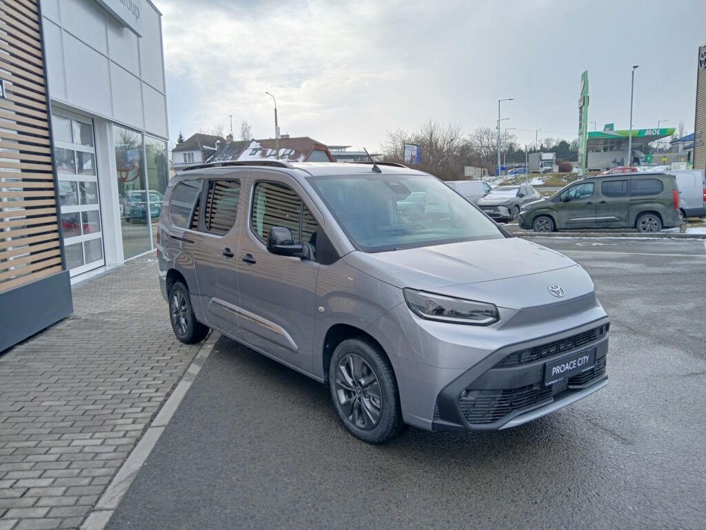Toyota Proace City Verso  1.5D 6MT Long Family 7 míst