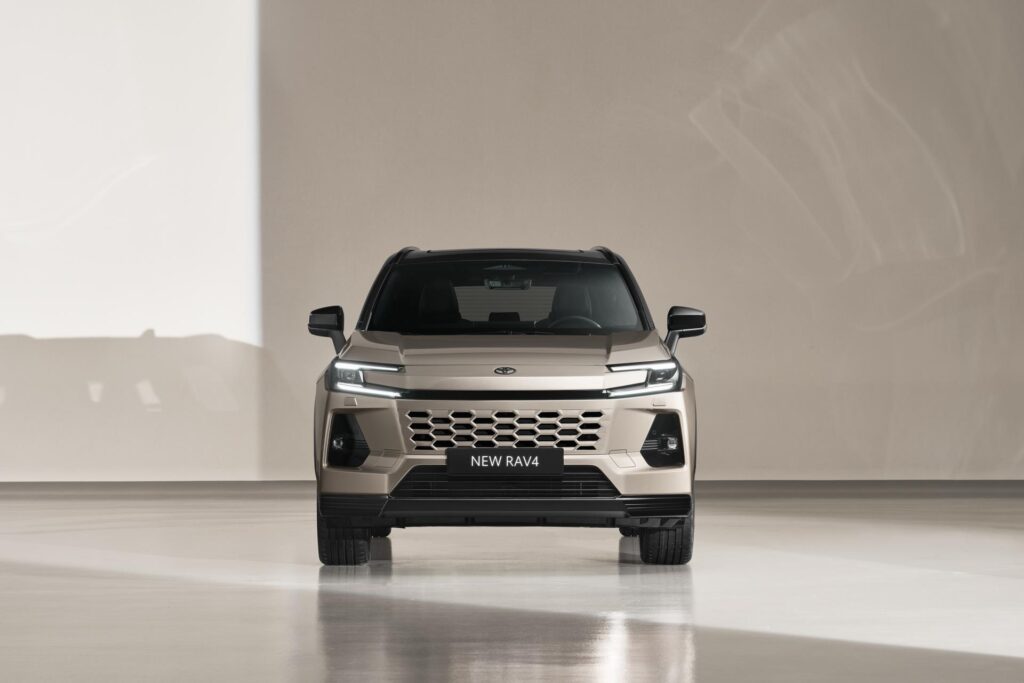 Toyota RAV4  2,5 HEV 4X4 STYLE