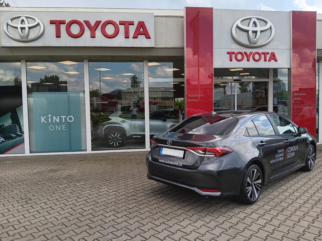 Toyota Corolla  1.8 HEV - STYLE