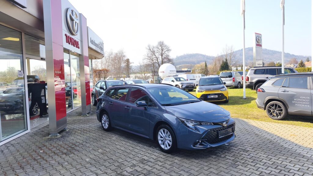 Toyota Corolla  1.8 HEV - Comfort TECH