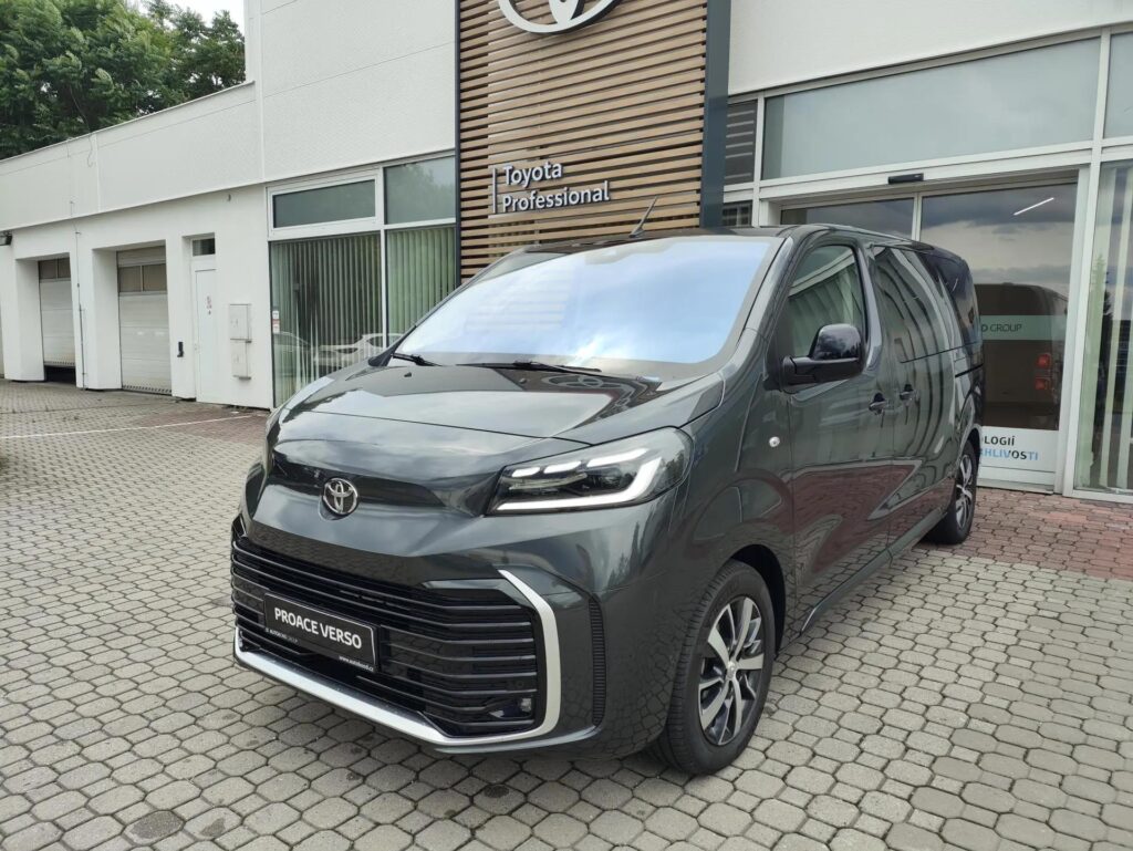 Toyota Proace Verso  2.0D 8AT Family 8S L1