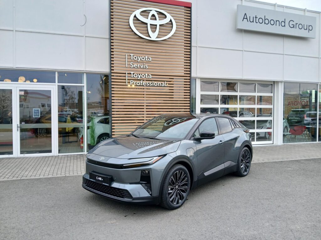 Toyota C-HR  Executive BEV 77 kWh 343 koní 4×4