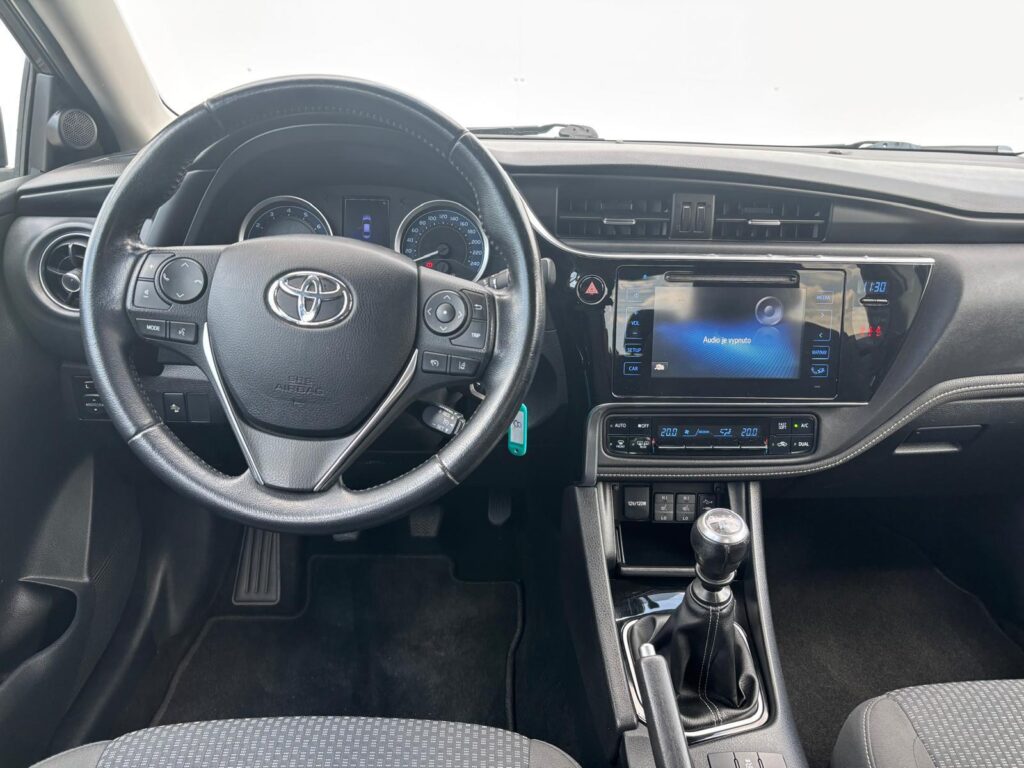 Toyota Corolla  1.6 VVT-i Active Trend