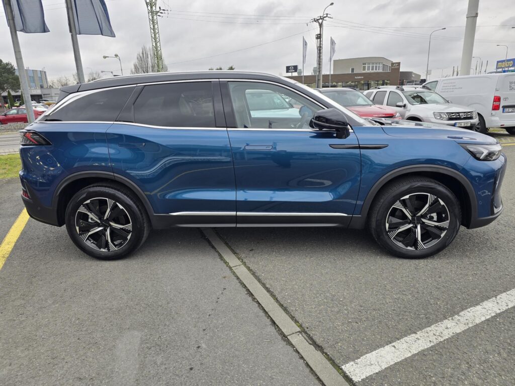 BAIC X7  1.5T 130kW 7DCT 4x2