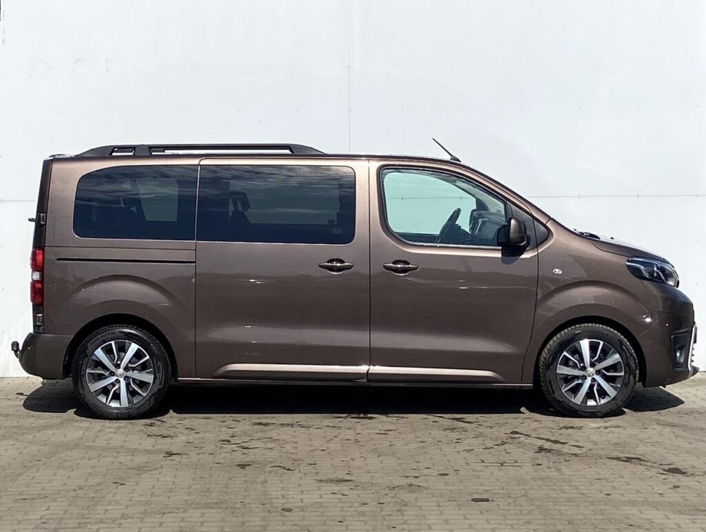 Toyota Proace  L1 2.0 D-4D 130kW 8AT Shuttle