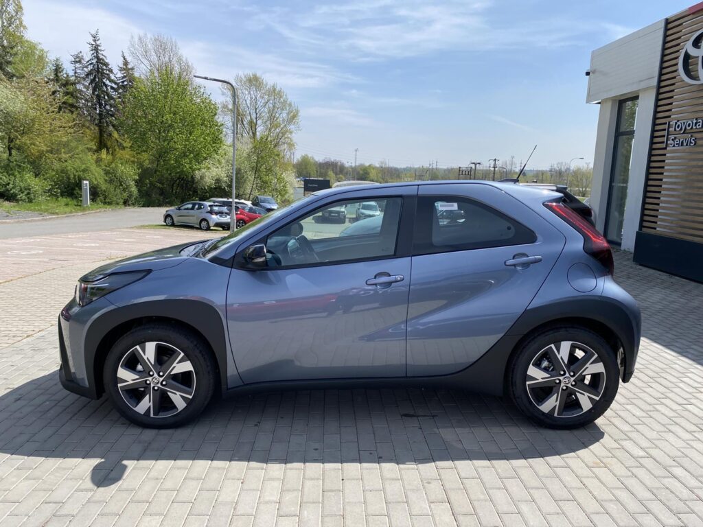 Toyota Aygo X  1.5 HEV Comfort