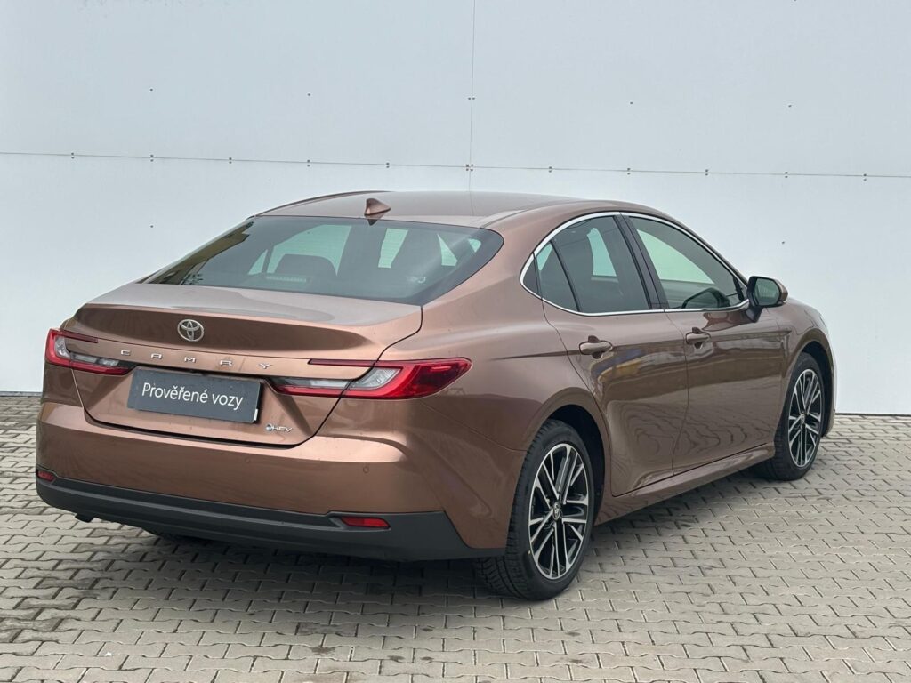 Toyota Camry  2.5 Hybrid e-CVT Prestige