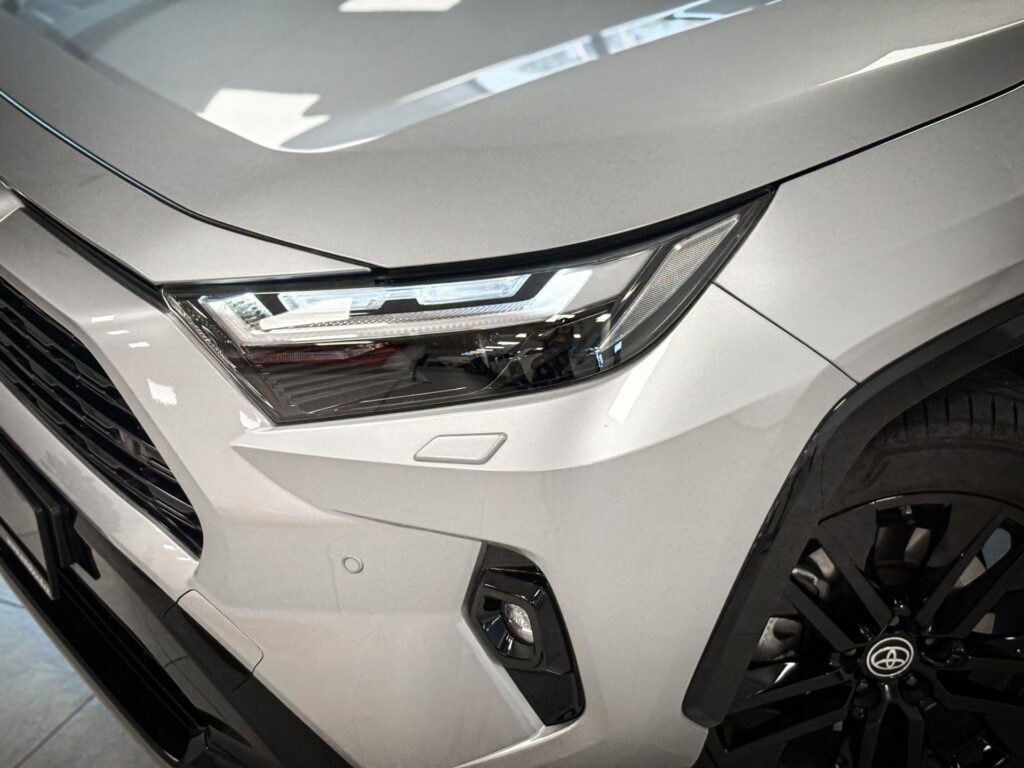 Toyota RAV4  2.5 Hybrid 4x4