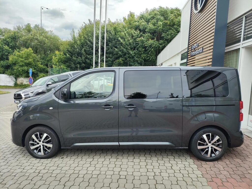 Toyota Proace Verso  2.0D 8AT Family 8S L1