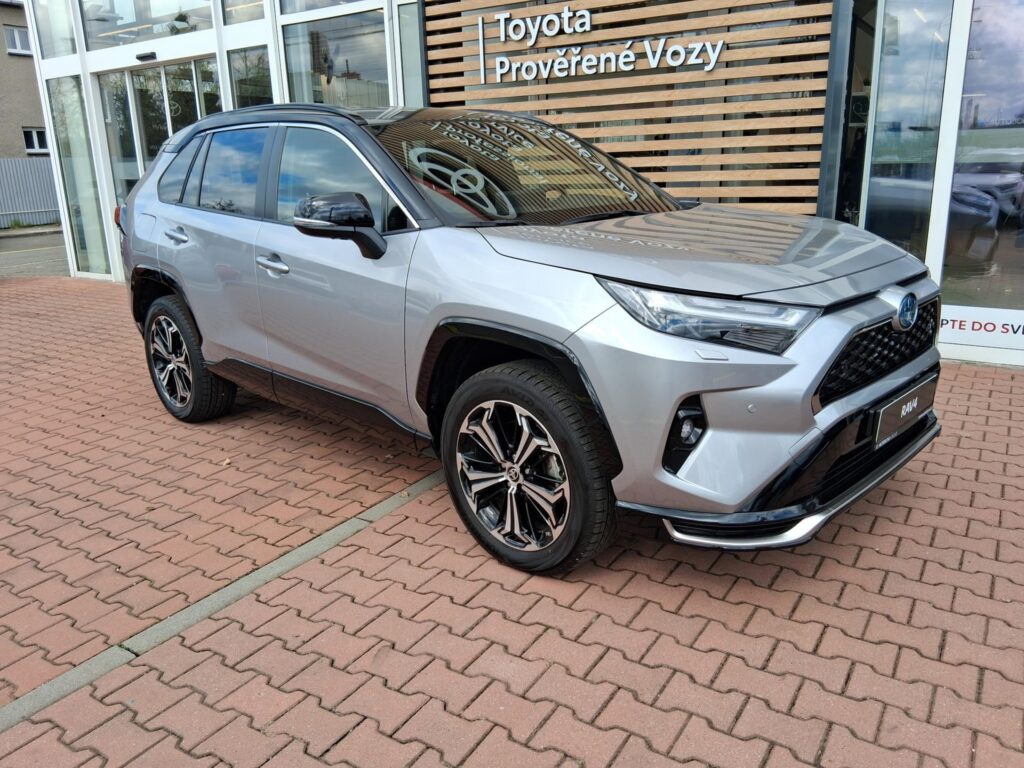 Toyota RAV4  2,0 PHEV Selection 4x4