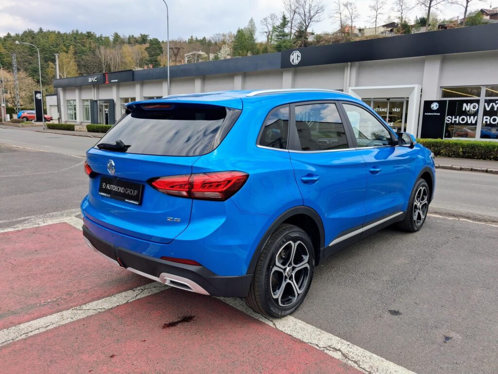 MG ZS  ELEGANCE 1.5 85kW 4×2 5MT