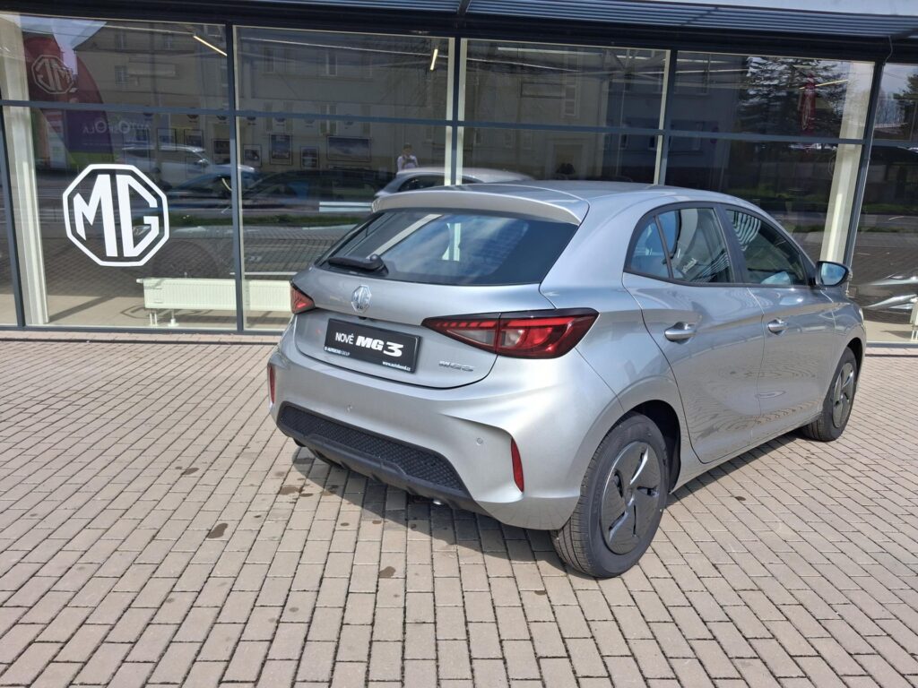 MG MG3  EXCITE 1.5 85kW 5MT 4x2
