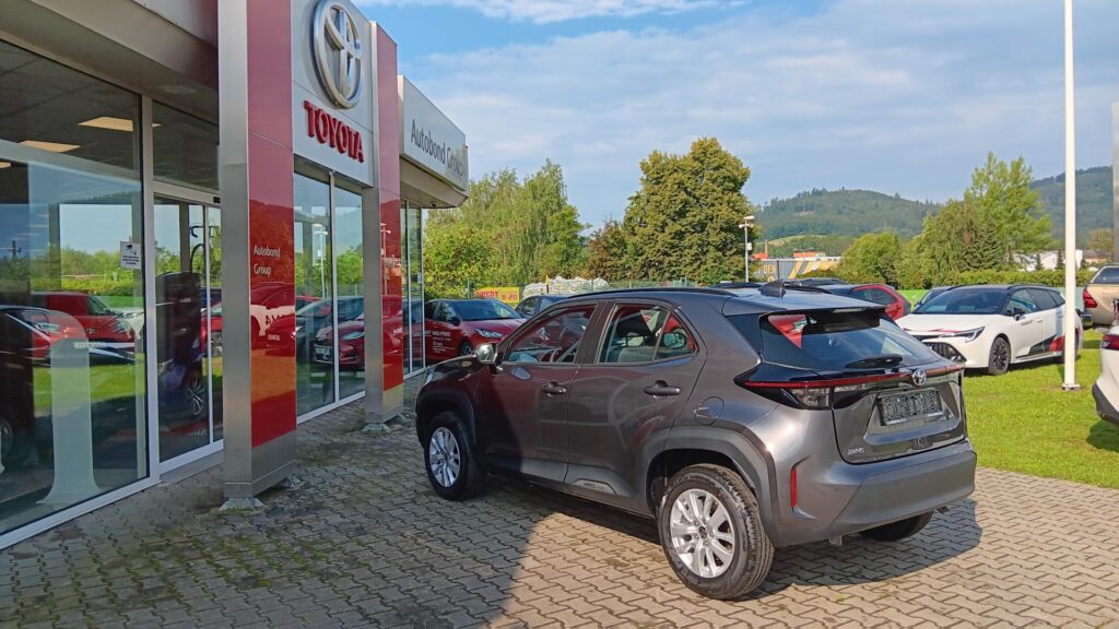 Toyota Yaris Cross  1.5 HEV 4X2 COMFORT