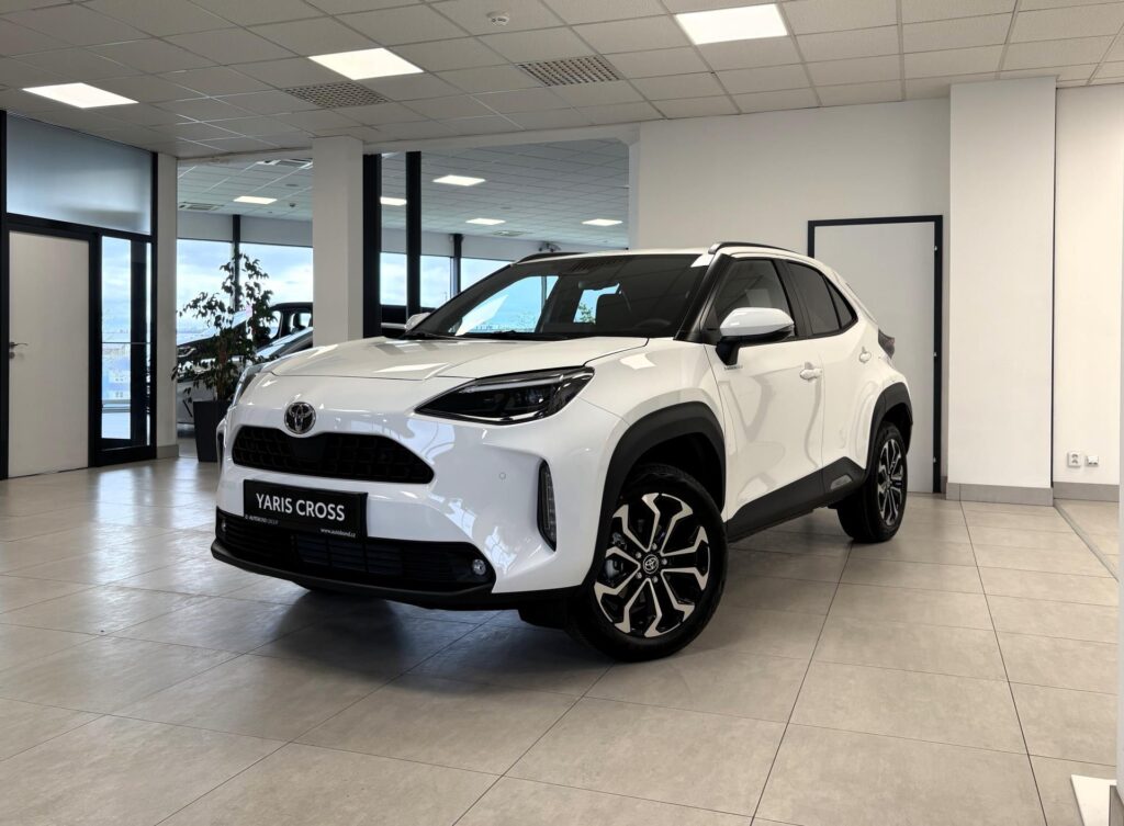 Toyota Yaris Cross  1.5 Hybrid  e-CVT (4x2), Style