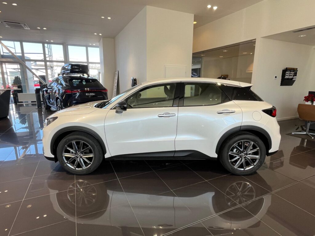 Lexus LBX  Elegant Tech Black