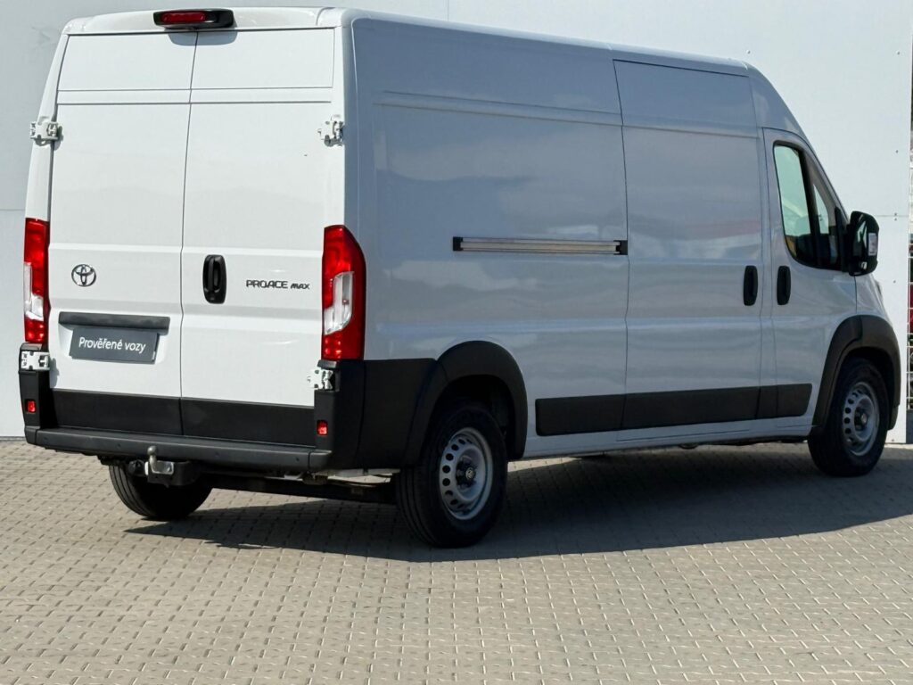 Toyota Proace Max  2,2D L3H2 ACTIVE MULTIMEDIA