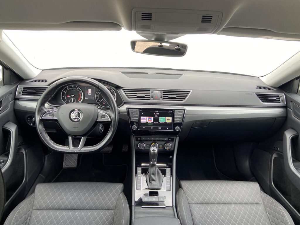 Škoda Superb  2.0 TSI / 162 kW Style