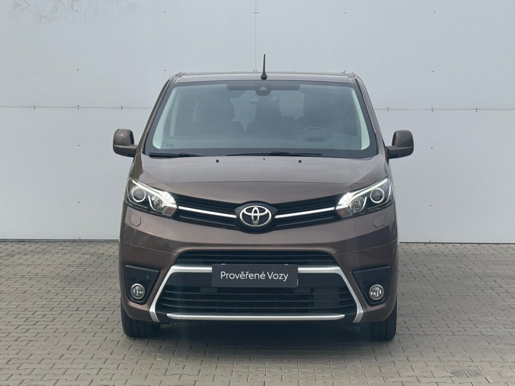 Toyota Proace Verso  2,0 D-4D L2 AT