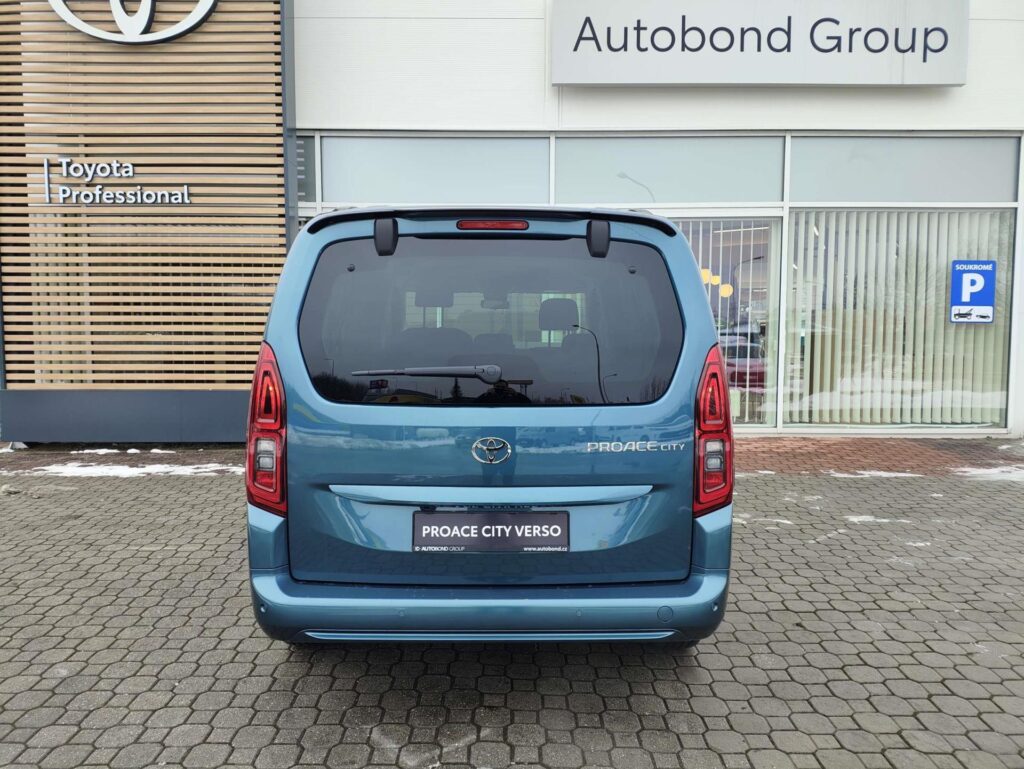 Toyota Proace City Verso  1.5D 8AT Family 7S