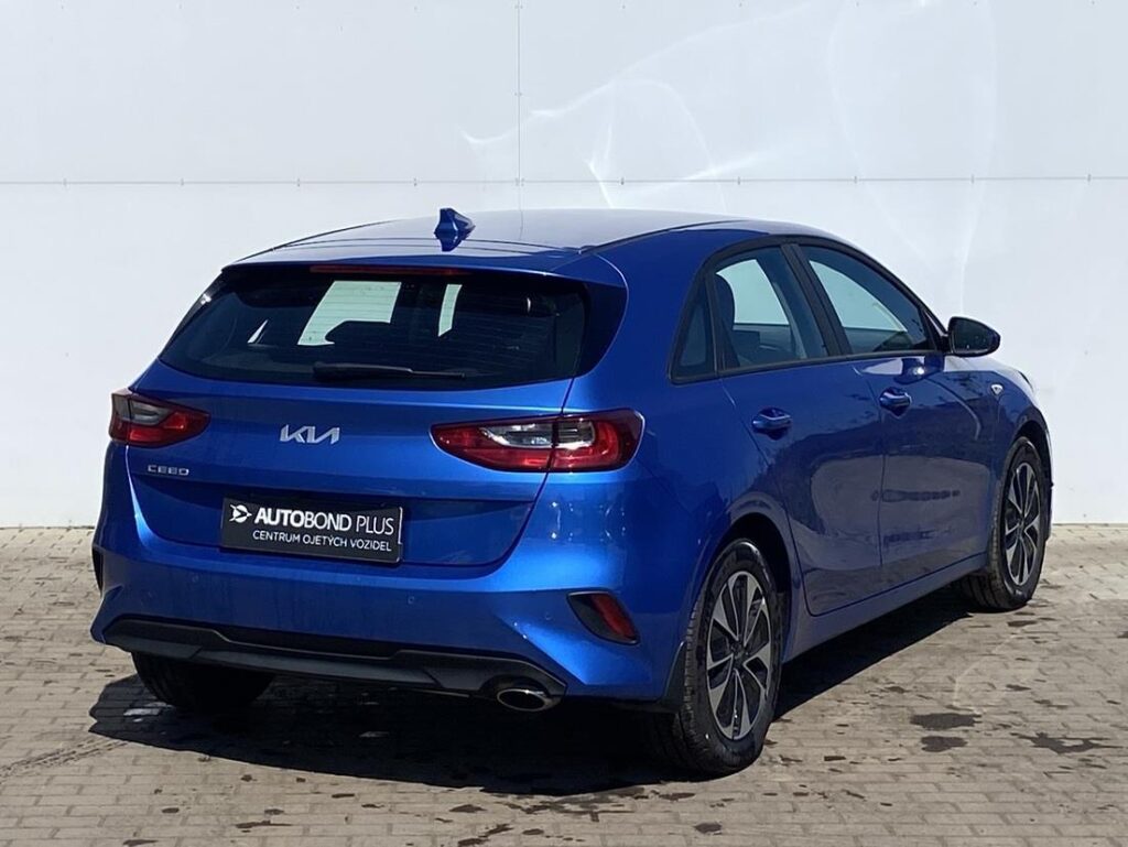 KIA Ceed  1.5 T-GDI 103kW Spin