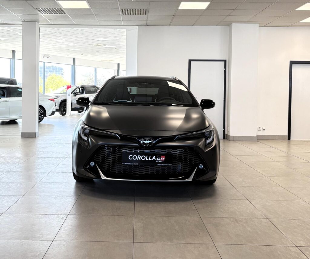 Toyota Corolla  2.0 Hybrid e-CVT, GR SPORT