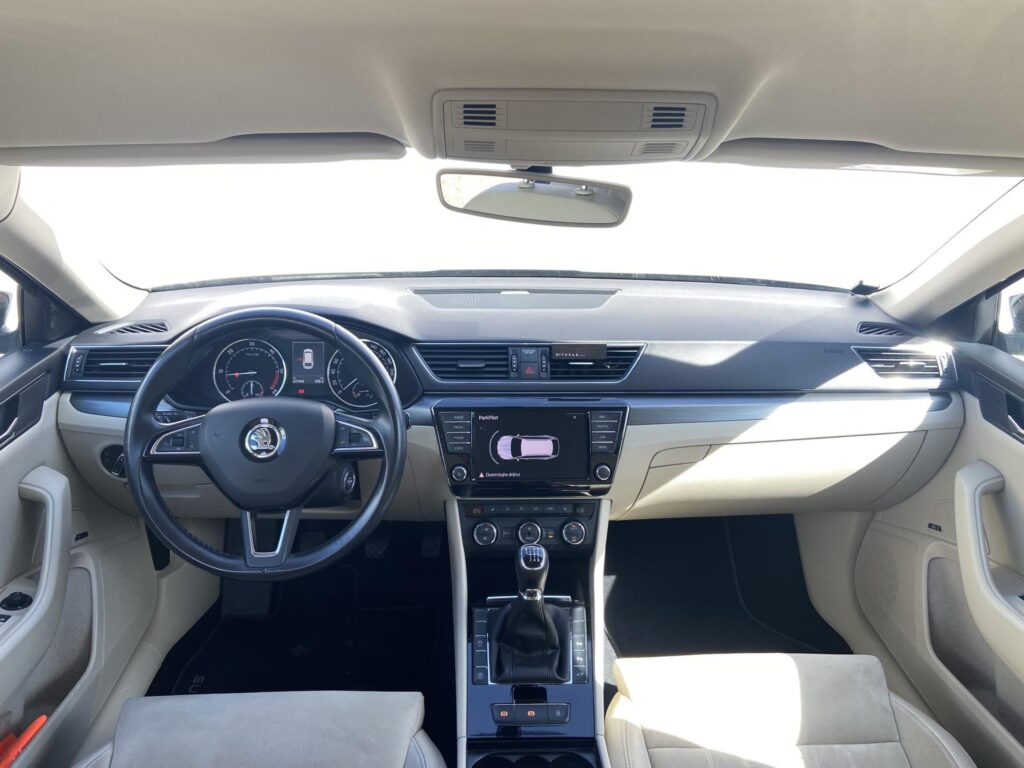 Škoda Superb  2.0 TDI / 140 kW Style Plus