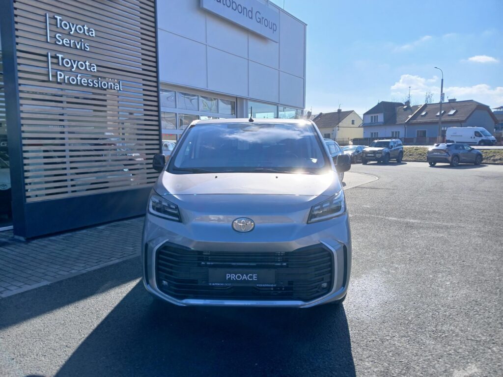 Toyota Proace Verso  2.2 D, Business 8s comfort AT