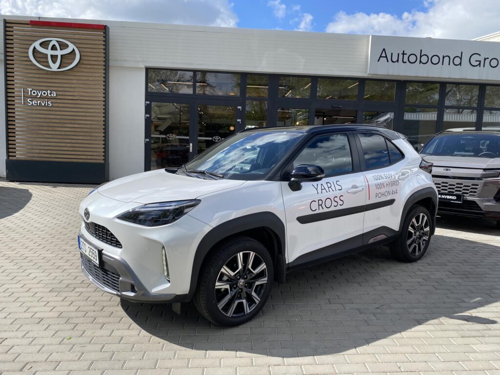 Toyota Yaris Cross  1.5 HEV 130k 4x4 EXECUTIVE