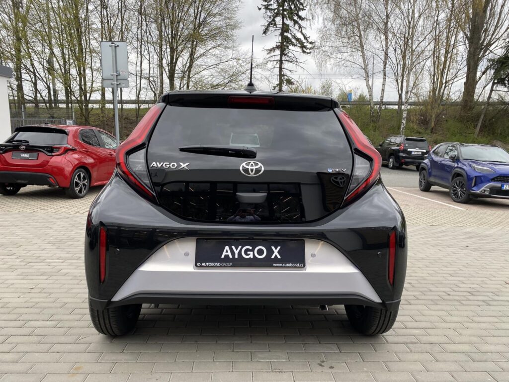 Toyota Aygo X  1.5 HEV STYLE SMART