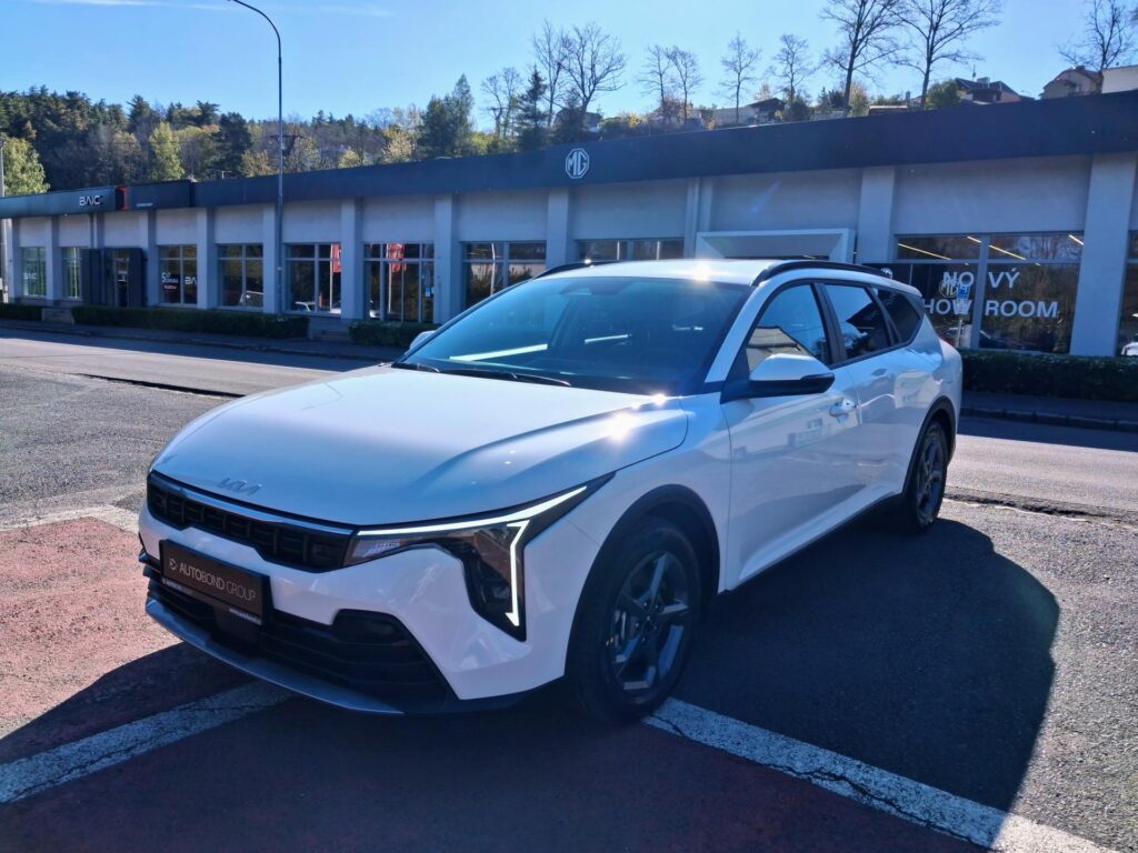 KIA K4  EXCLUSIVE 1.6 T-GDi 110kW 7DCT