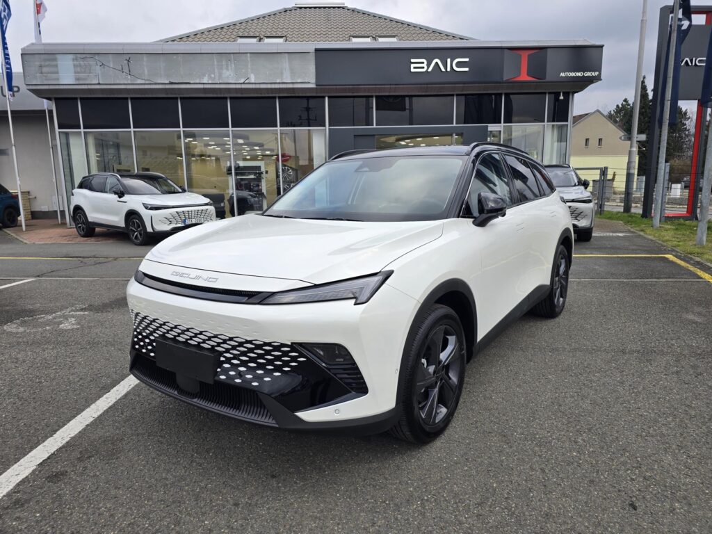 BAIC X55  1.5T 130kW 7DCT 4x2
