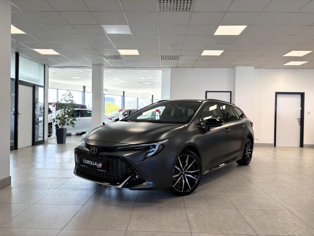 Toyota Corolla  2.0 Hybrid e-CVT, GR SPORT